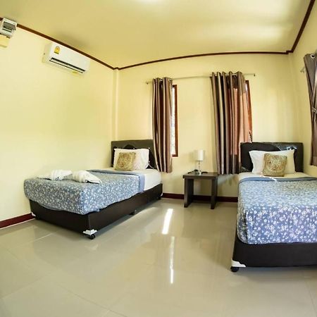 Tom Pizza Resort Koh Samet Exterior photo